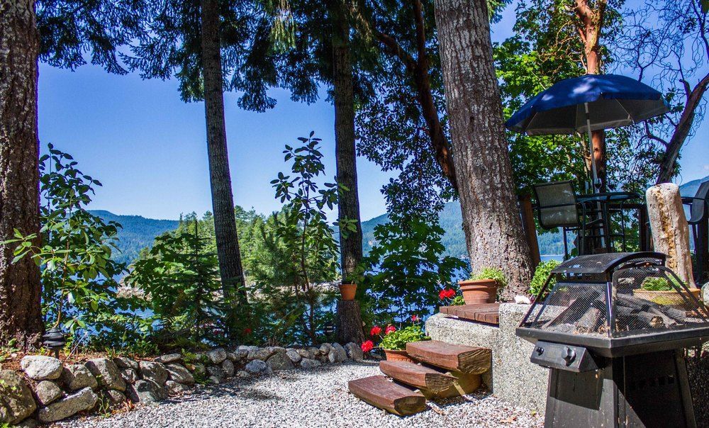 Tranquility Bay Waterfront Inn Sechelt Exteriér fotografie